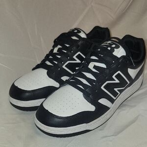 New Balance 10.5 Shoes
